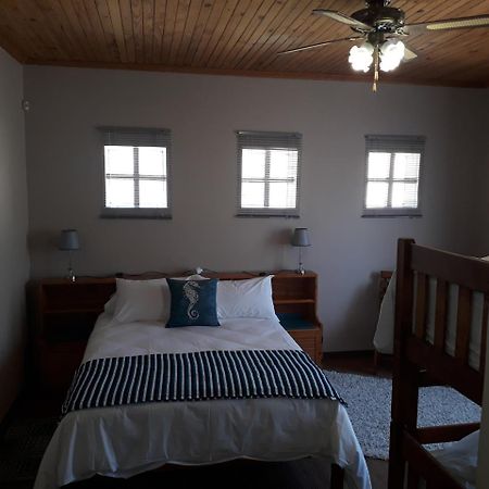 Starfish Guesthouse Lüderitz Екстериор снимка
