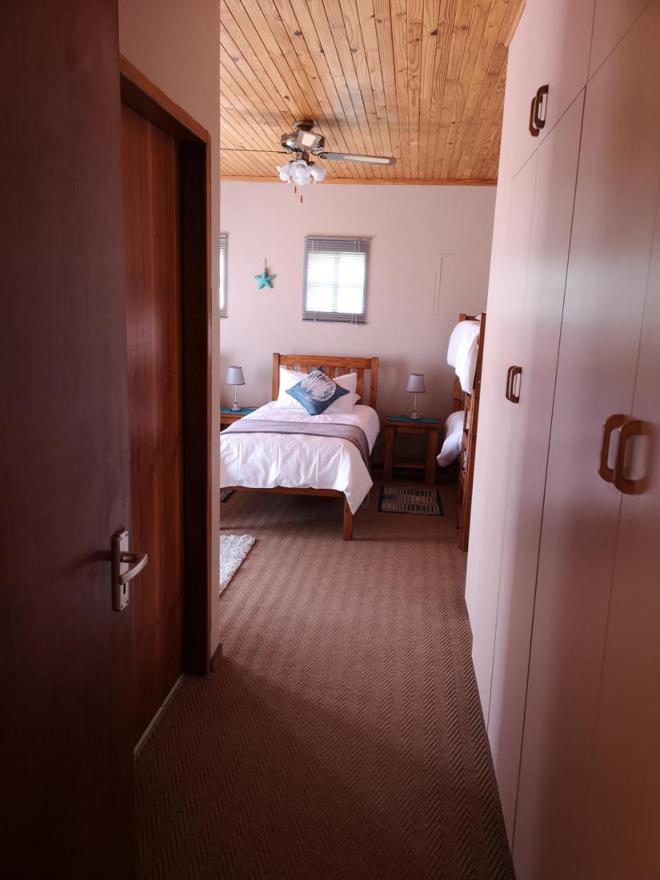 Starfish Guesthouse Lüderitz Екстериор снимка